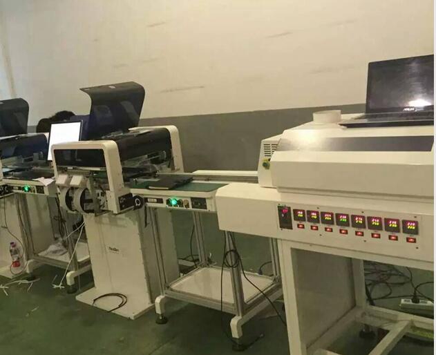 Γραμμή παραγωγής SMT με φούρνο reflow